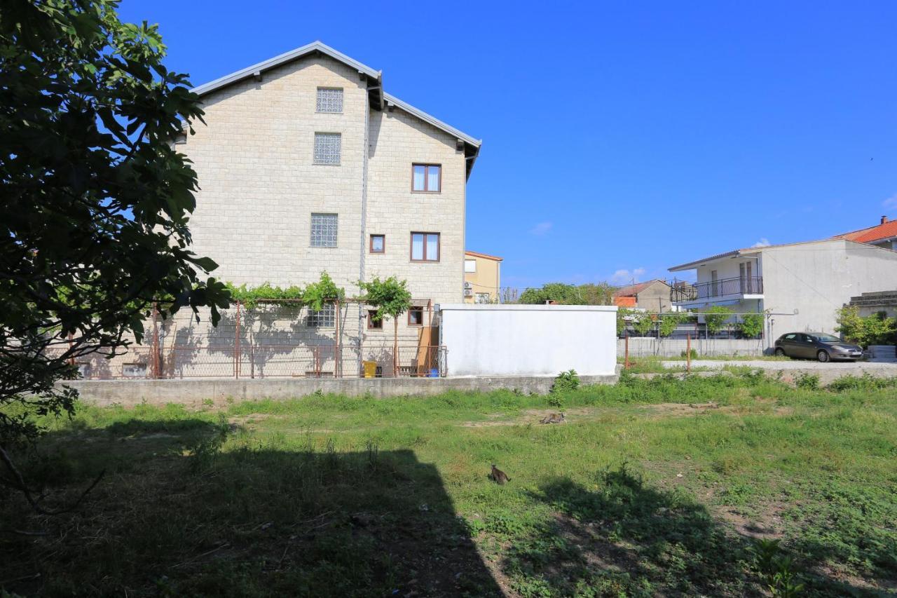 Apartments By The Sea Kastel Kambelovac, Kastela - 20605 Exterior photo